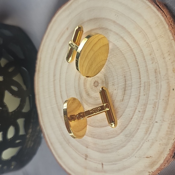 Christian Dior Gold Plated Vintage Cufflinks - Picture 1 of 4